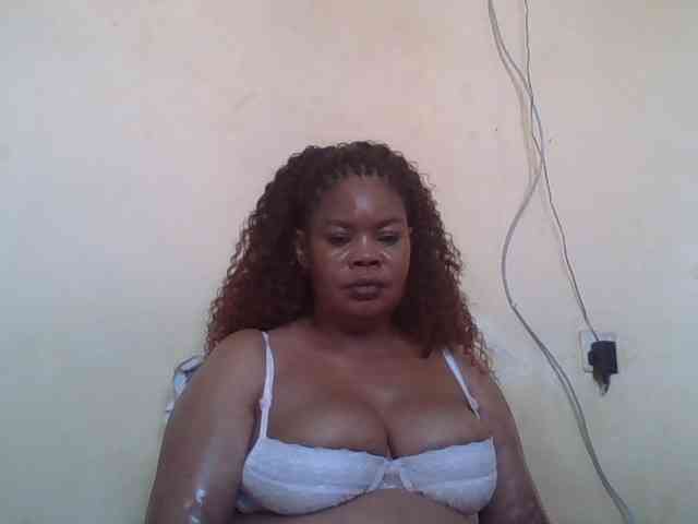 Sexydove webcam