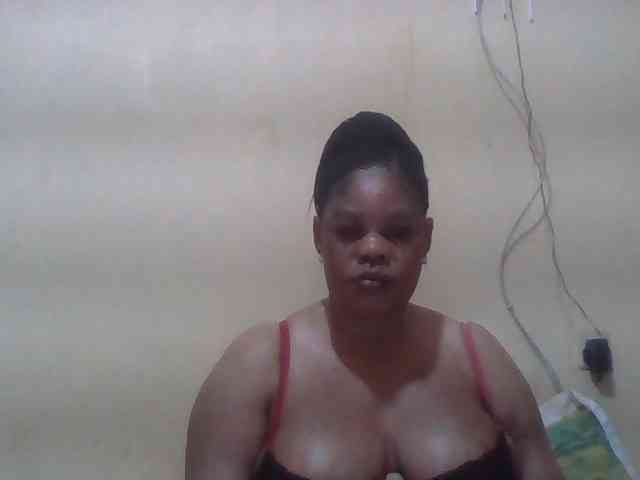 Sexydove webcam