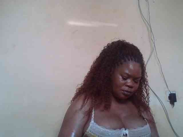 Sexydove webcam