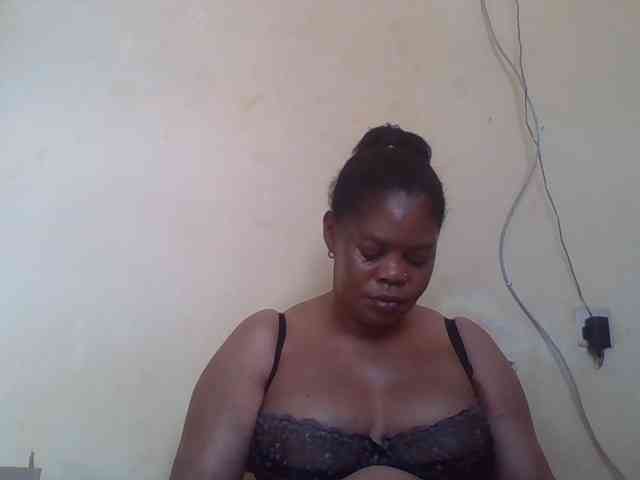 Sexydove webcam