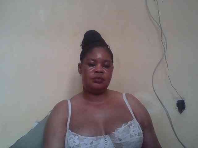 Sexydove webcam