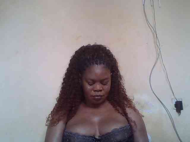Sexydove webcam