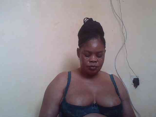 Sexydove webcam