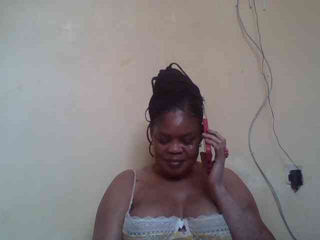Sexydove webcam
