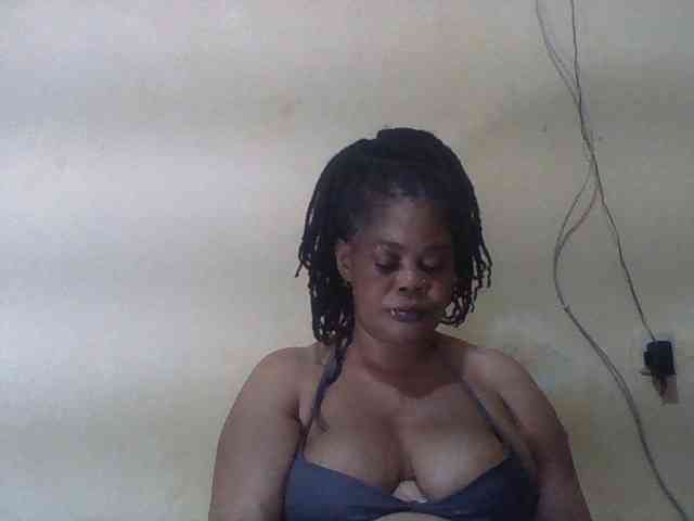Sexydove webcam