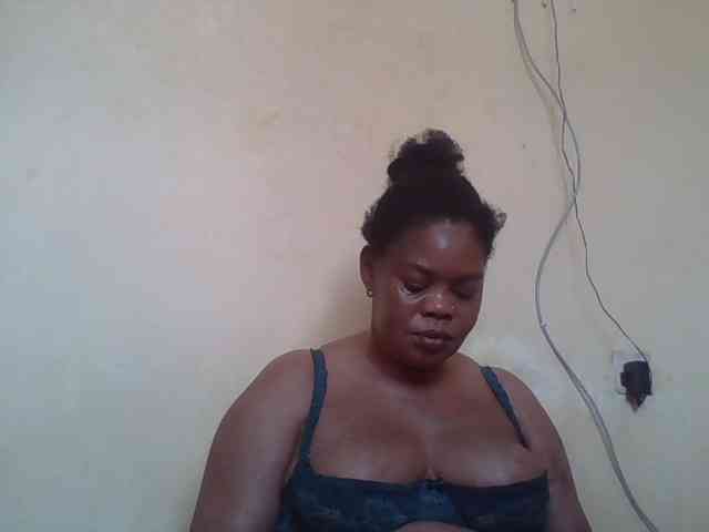 Sexydove webcam