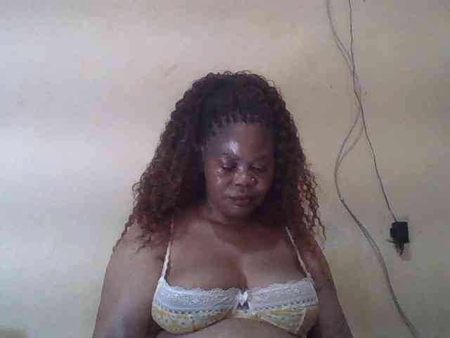 Sexydove webcam