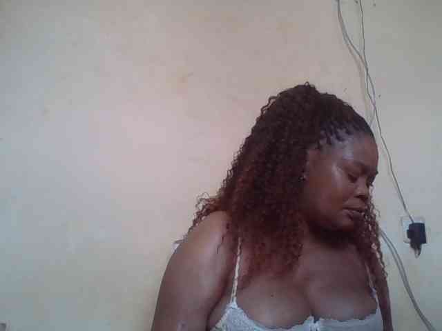 Sexydove webcam