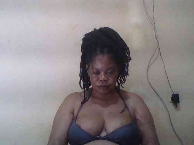 Sexydove webcam