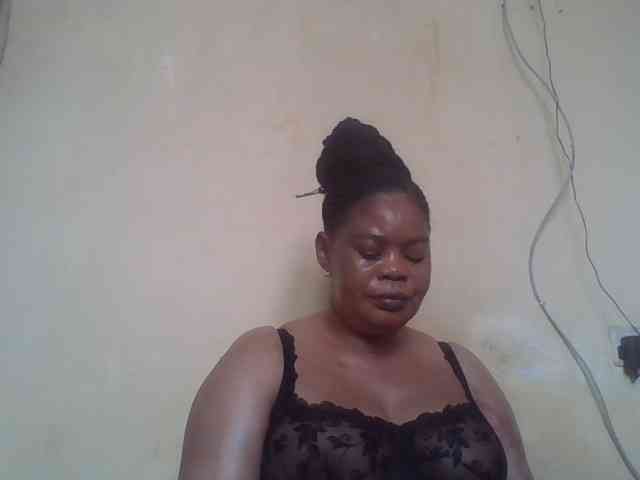 Sexydove webcam