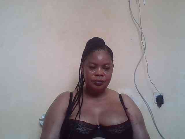 Sexydove webcam