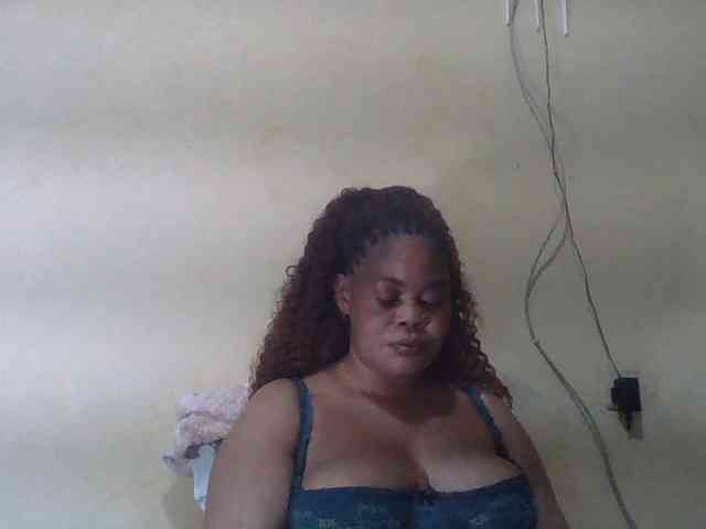 Sexydove webcam