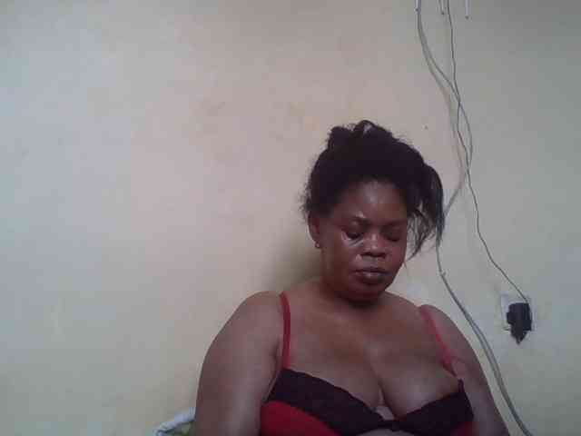 Sexydove webcam