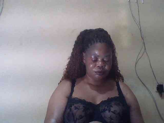 Sexydove webcam