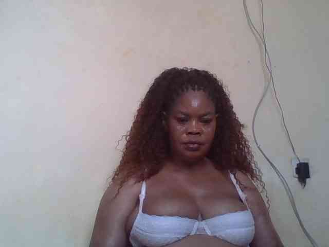 Sexydove webcam