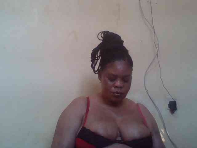 Sexydove webcam