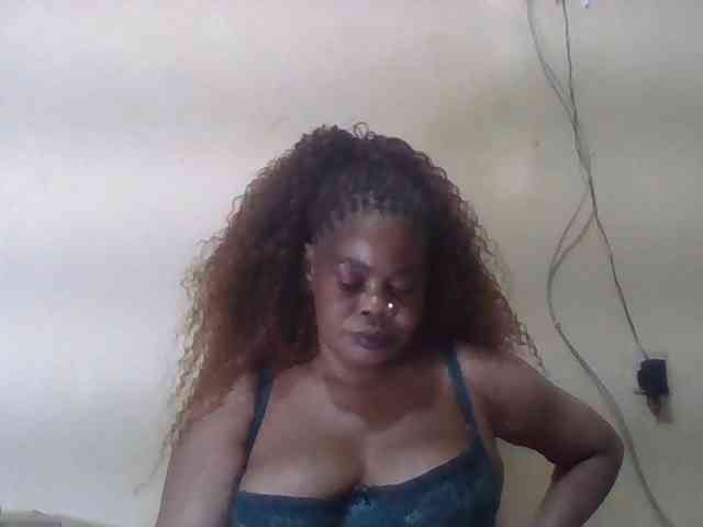 Sexydove webcam