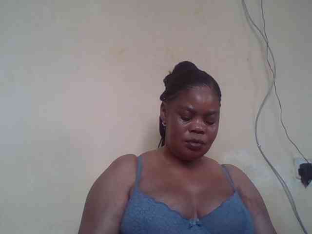 Sexydove webcam