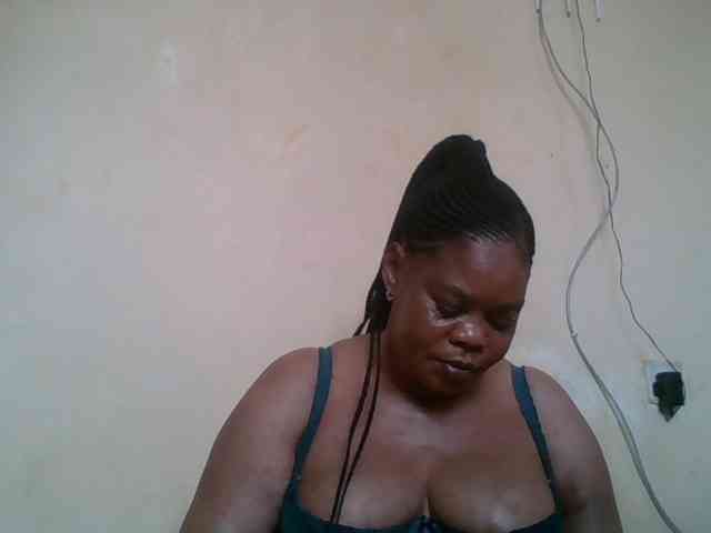 Sexydove webcam