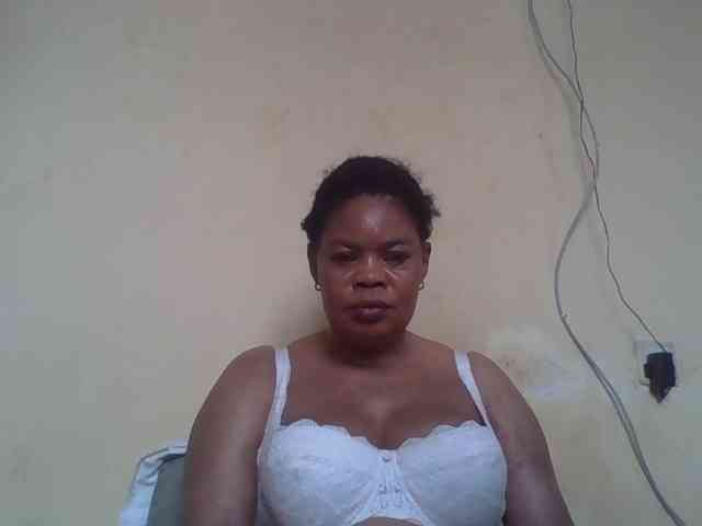 Sexydove webcam
