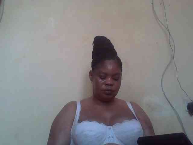 Sexydove webcam