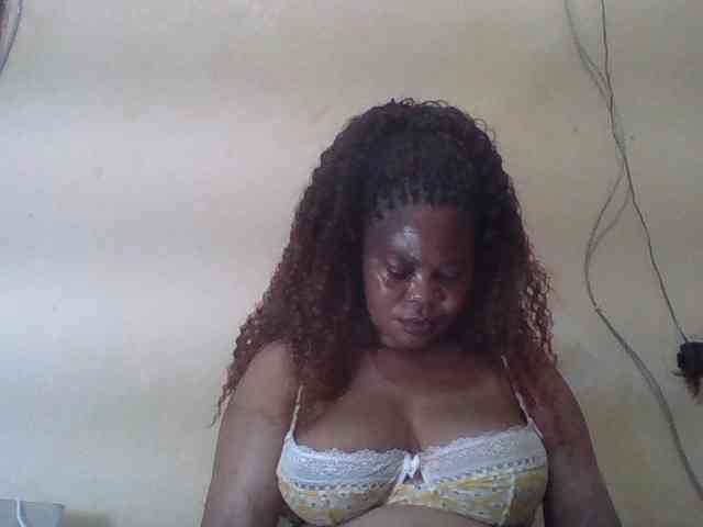 Sexydove webcam