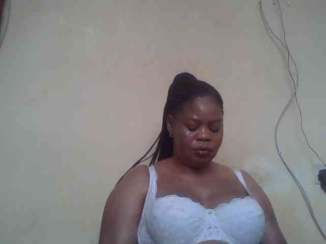 Sexydove webcam