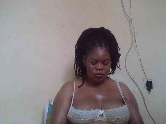 Sexydove webcam
