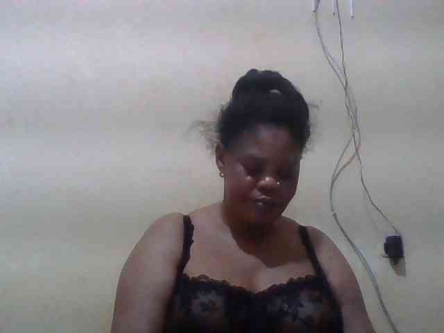 Sexydove webcam