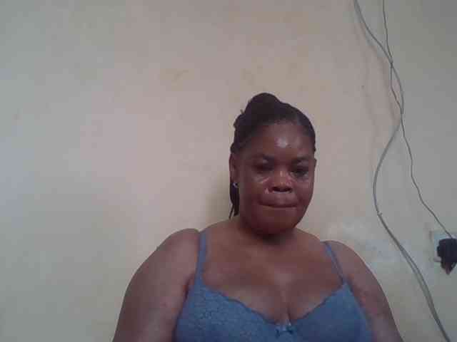 Sexydove webcam