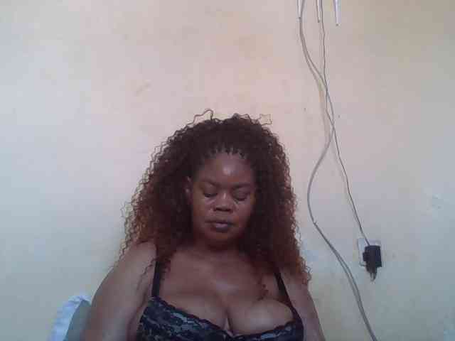 Sexydove webcam