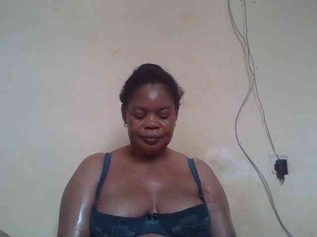 Sexydove webcam