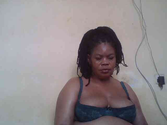 Sexydove webcam