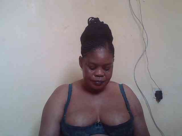 Sexydove webcam