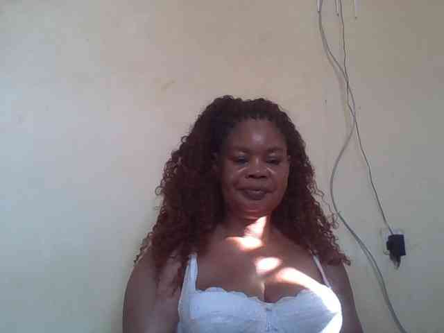 Sexydove webcam