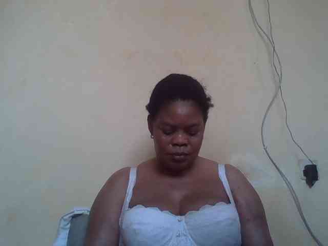 Sexydove webcam