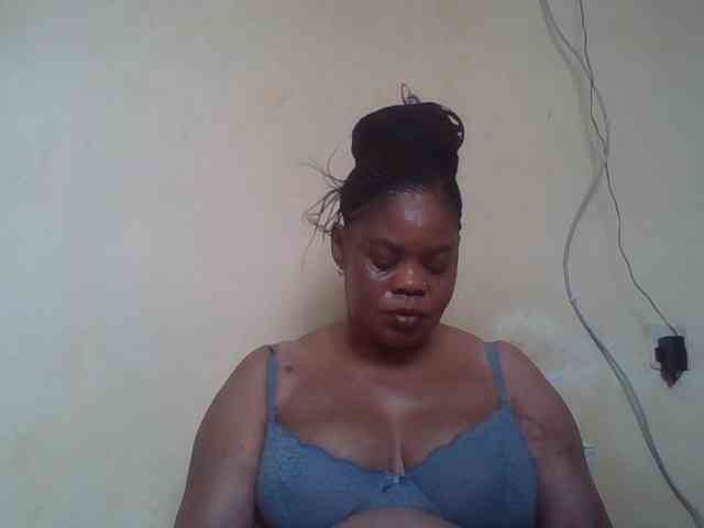 Sexydove webcam