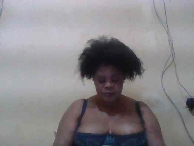 Sexydove webcam