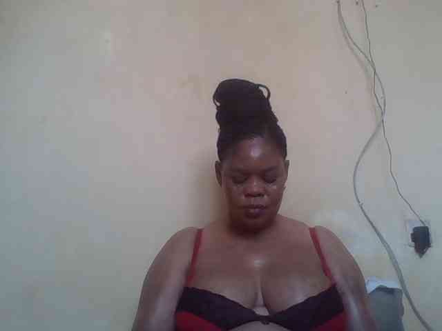 Sexydove webcam
