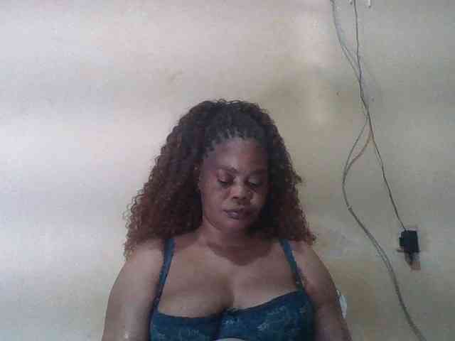 Sexydove webcam