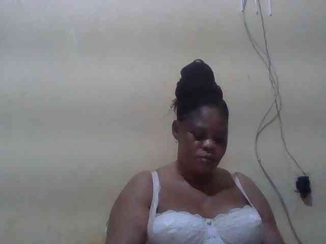 Sexydove webcam