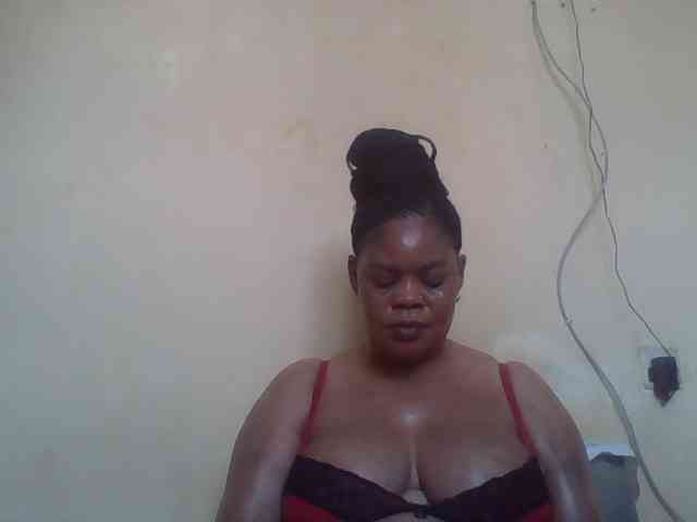 Sexydove webcam