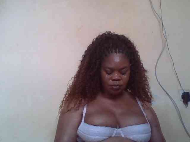 Sexydove webcam