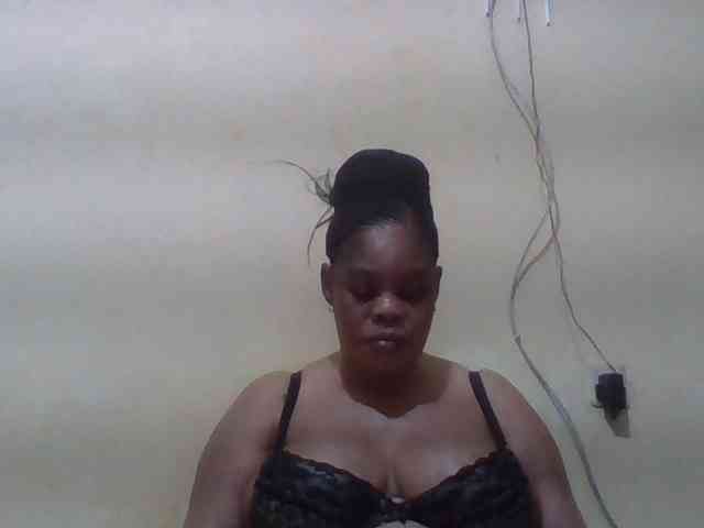 Sexydove webcam