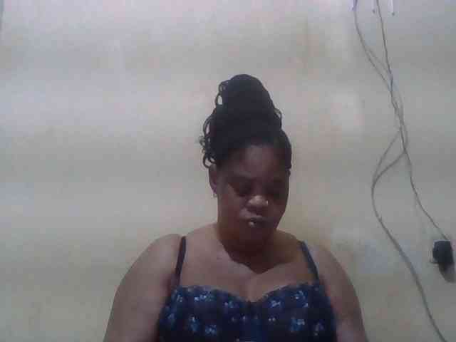 Sexydove webcam