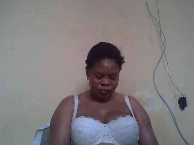 Sexydove webcam
