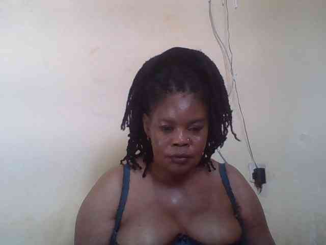 Sexydove webcam