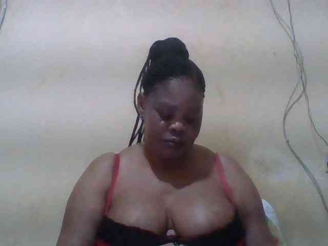 Sexydove webcam