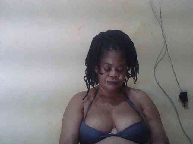 Sexydove webcam