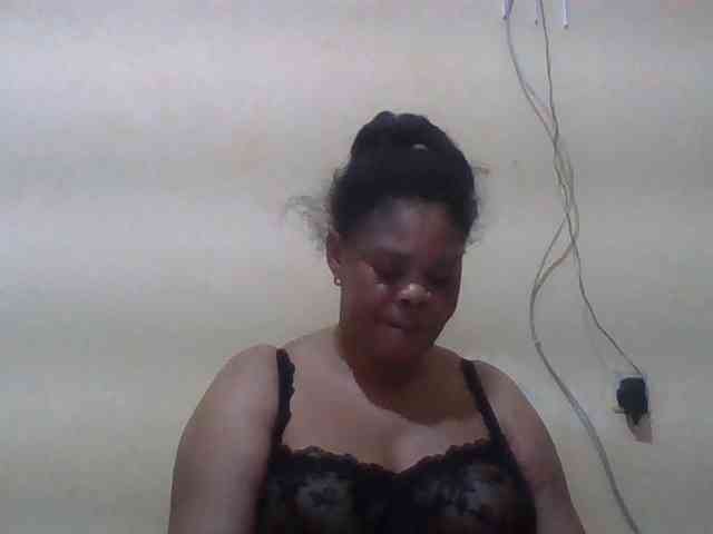 Sexydove webcam